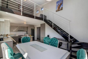 Modern Fourways 3-Bed Loft - Backup Power